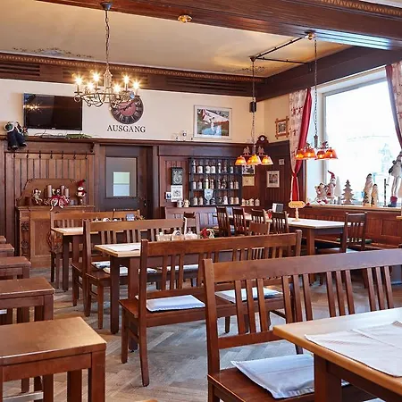 Casa de hóspedes Olympiahaus 3*