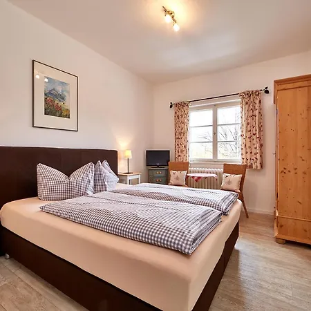 Casa de hóspedes Olympiahaus 3*