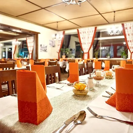 オリンピアハウス