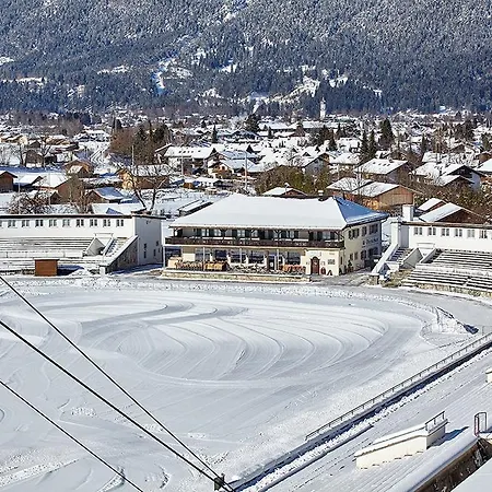 オリンピアハウス ゲストハウス