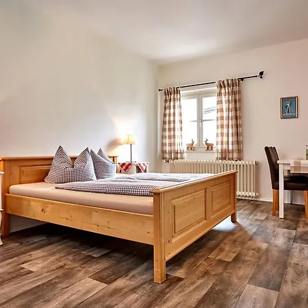 オリンピアハウス