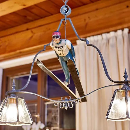 オリンピアハウス 3* ガルミッシュ・パルテンキルヒェン