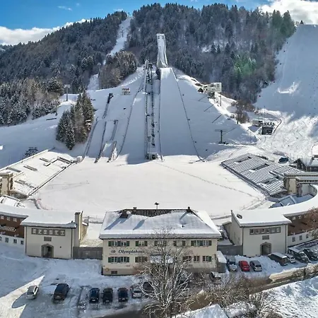 オリンピアハウス