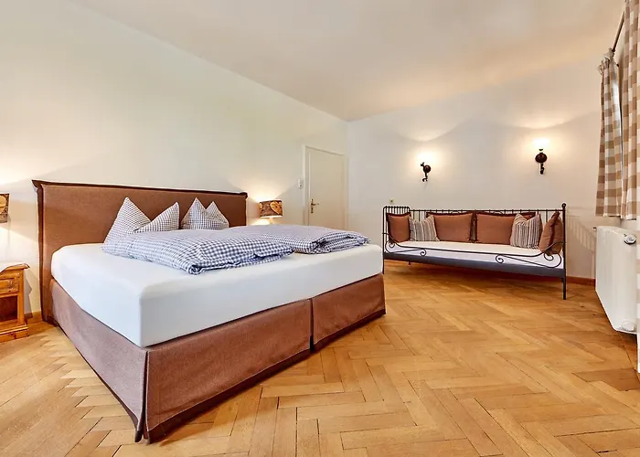 招待所 奥林匹亚豪斯酒店 3*