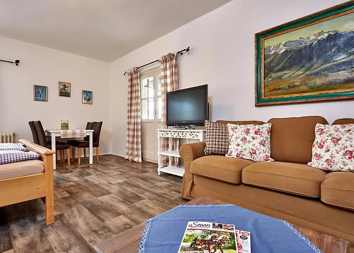 Olympiahaus Гостьовий будинок Гарміш-Партенкірхен