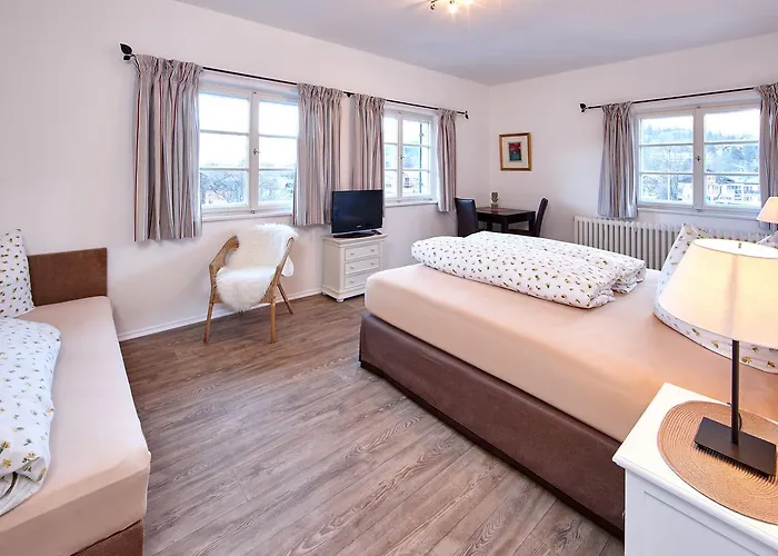 招待所 奥林匹亚豪斯酒店 3*