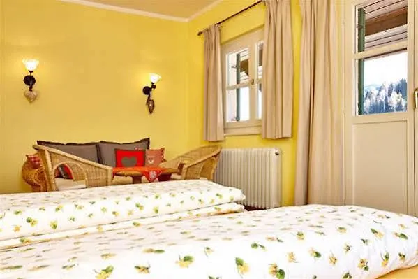 奥林匹亚豪斯酒店 招待所 加爾米施-帕滕基興